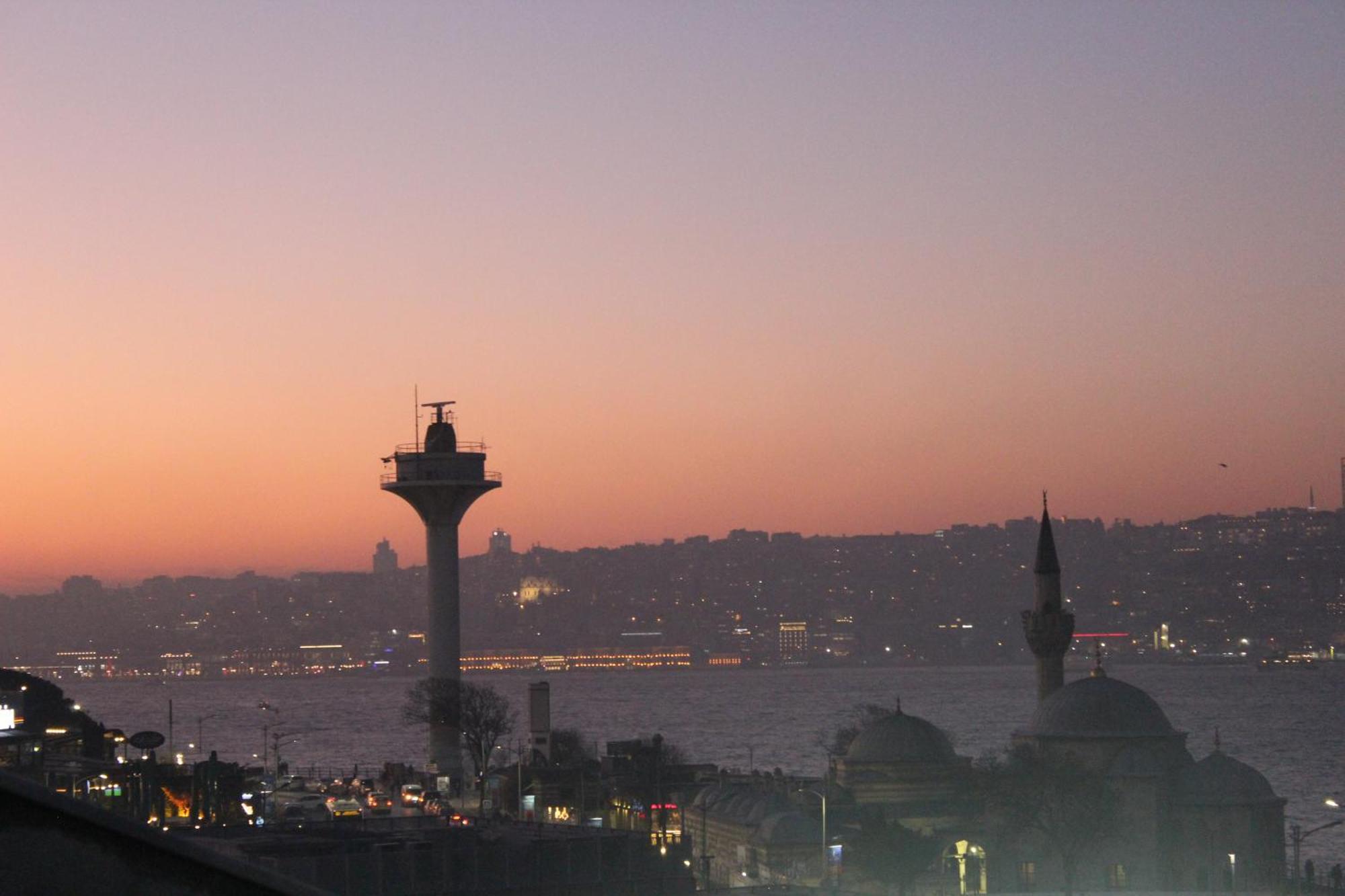 Suit Ueskuedar Istambul Extérieur photo
